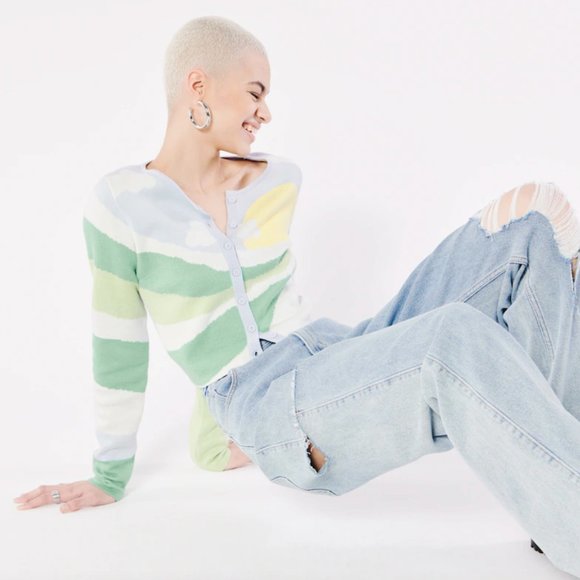 Hollister Super Soft Crop Cardigan - Size Medium - Picture 4 of 7